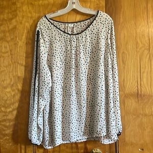 Cold Shoulder Blouse ♥️